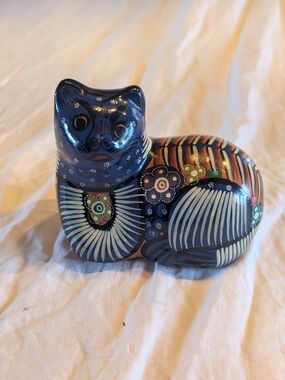 2/50$ Vintage Navy Blue Multicolor Hand-Painted Tonola Ceramic Cat Statue